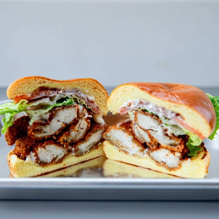 Delicious Chicken Sandwiches: A Must-Try!
